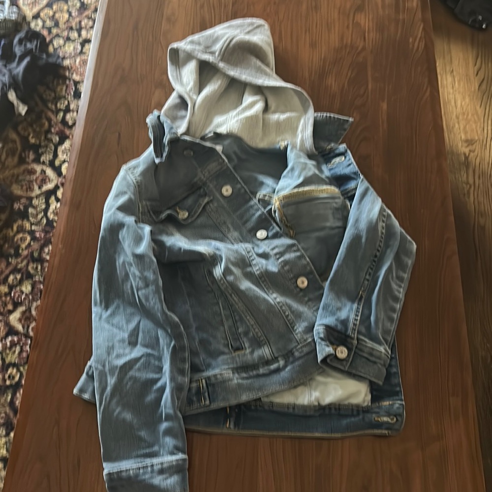 OLDNAVY Jean Jacket Inside Pockets Hood